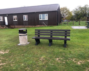 4 memorial benches along Horam Get Active Pathway.